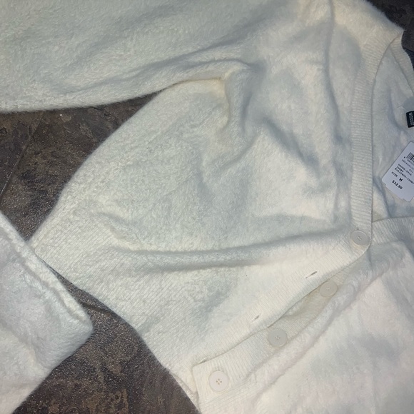 Cream Sweater Set - Picture 2 of 4